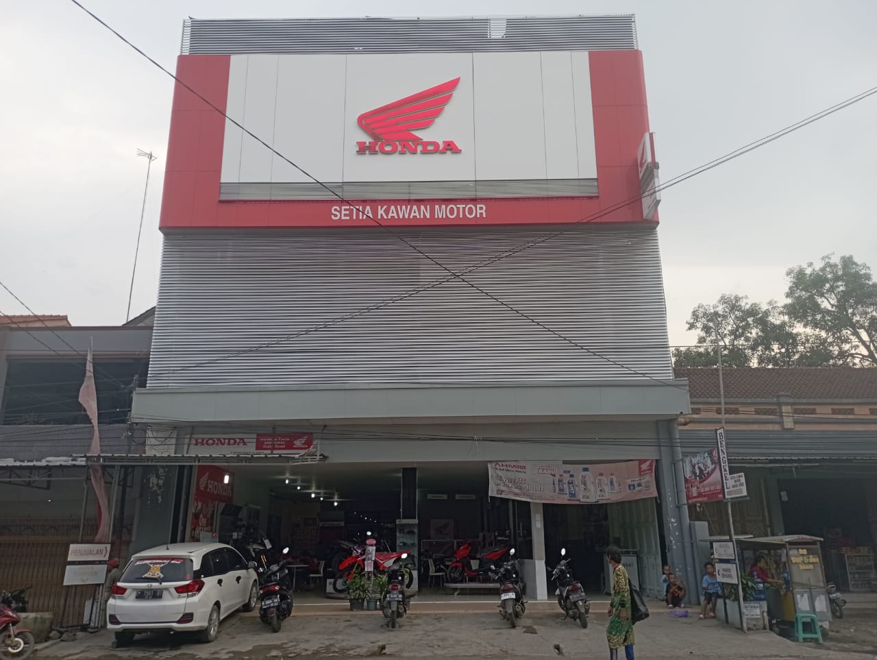 Setia Kawan Motor Ciledug